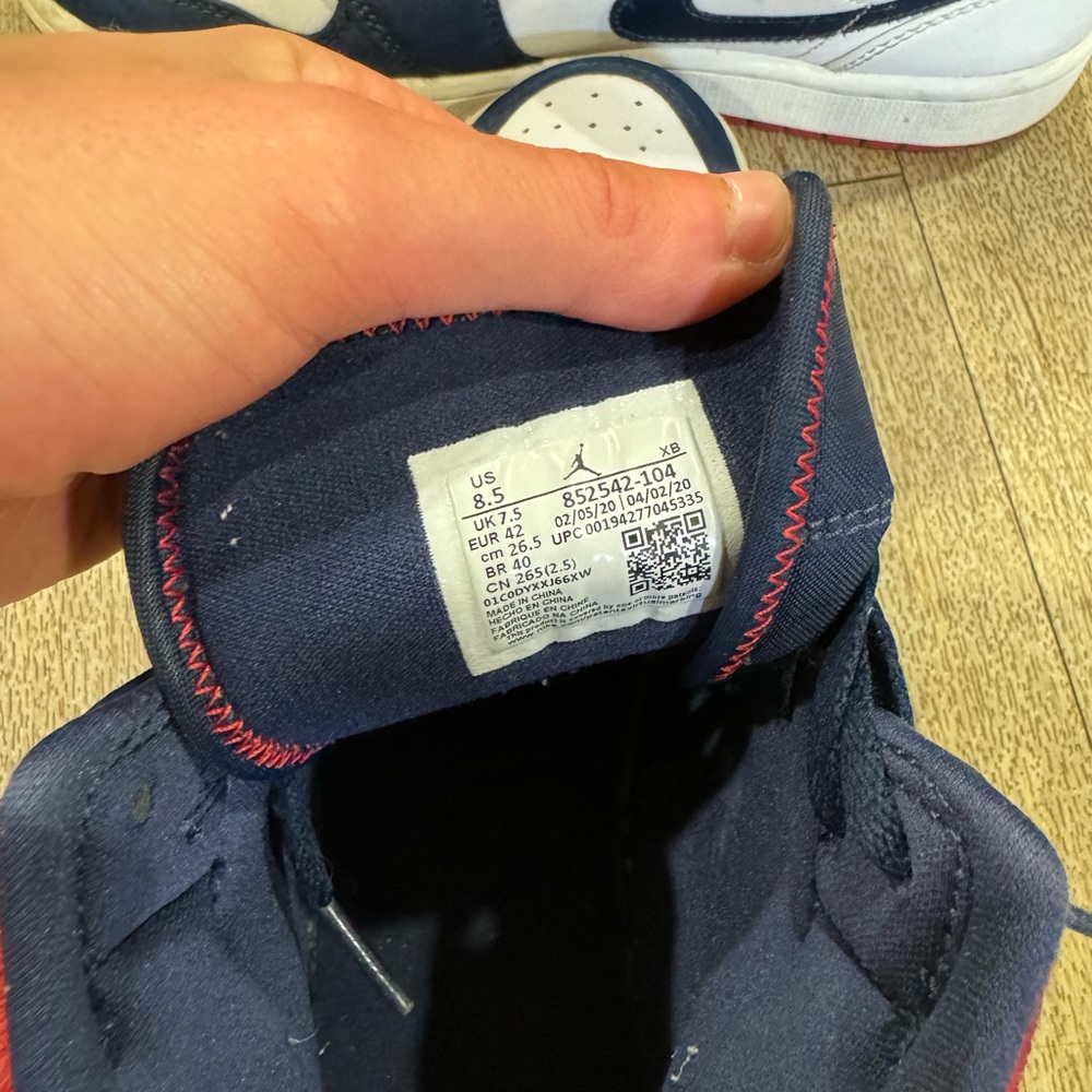 Jordan 1 Mid SE USA - Picture 4 of 5